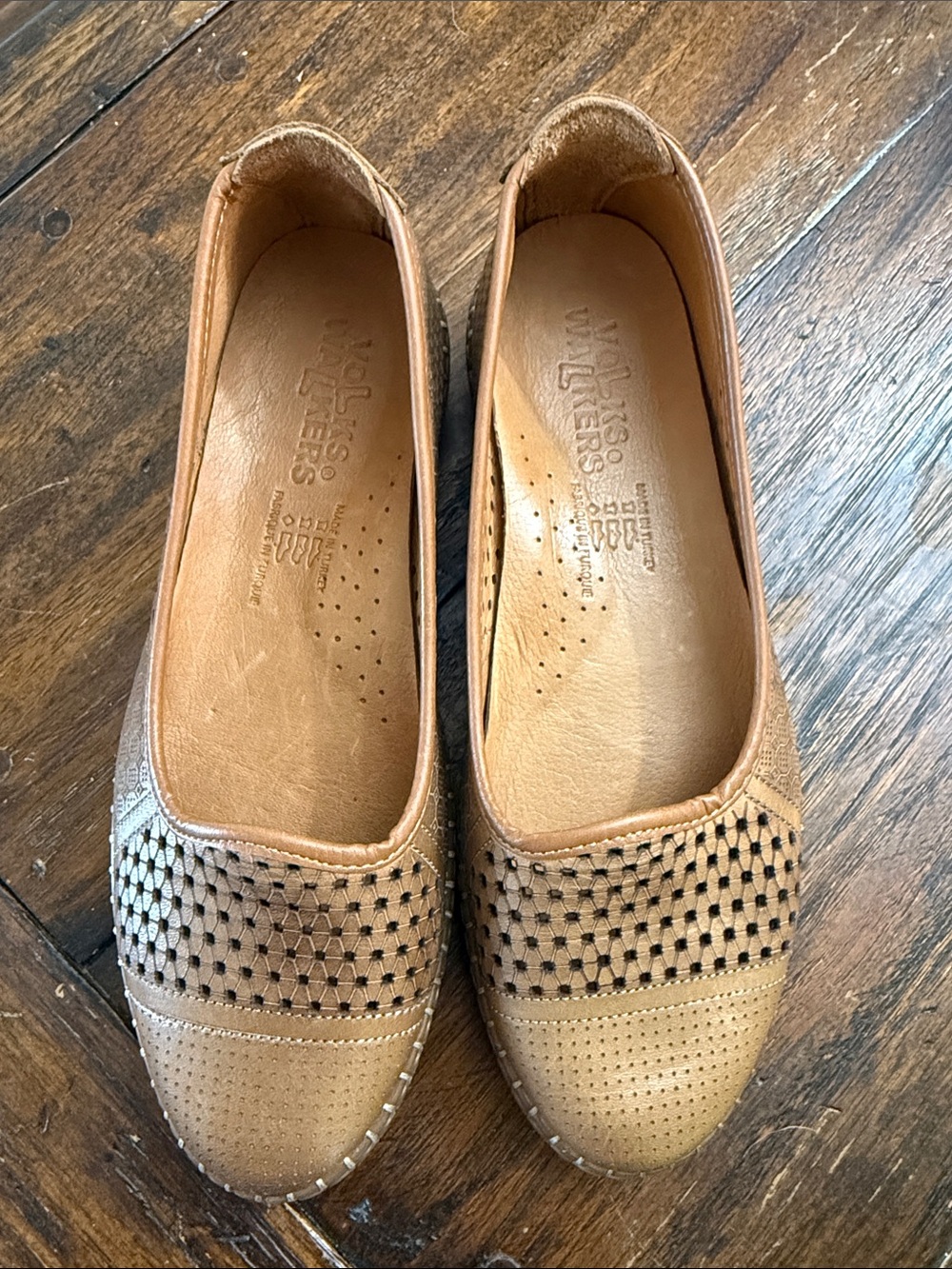 Volk's Walker Women’s Tan Perforated Slip-On leather Flats